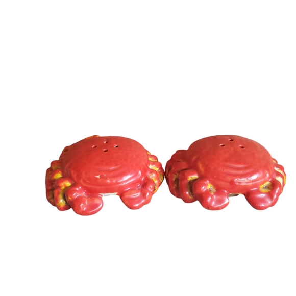 Vintage Crab salt and pepper shakers - Picture 2 of 3
